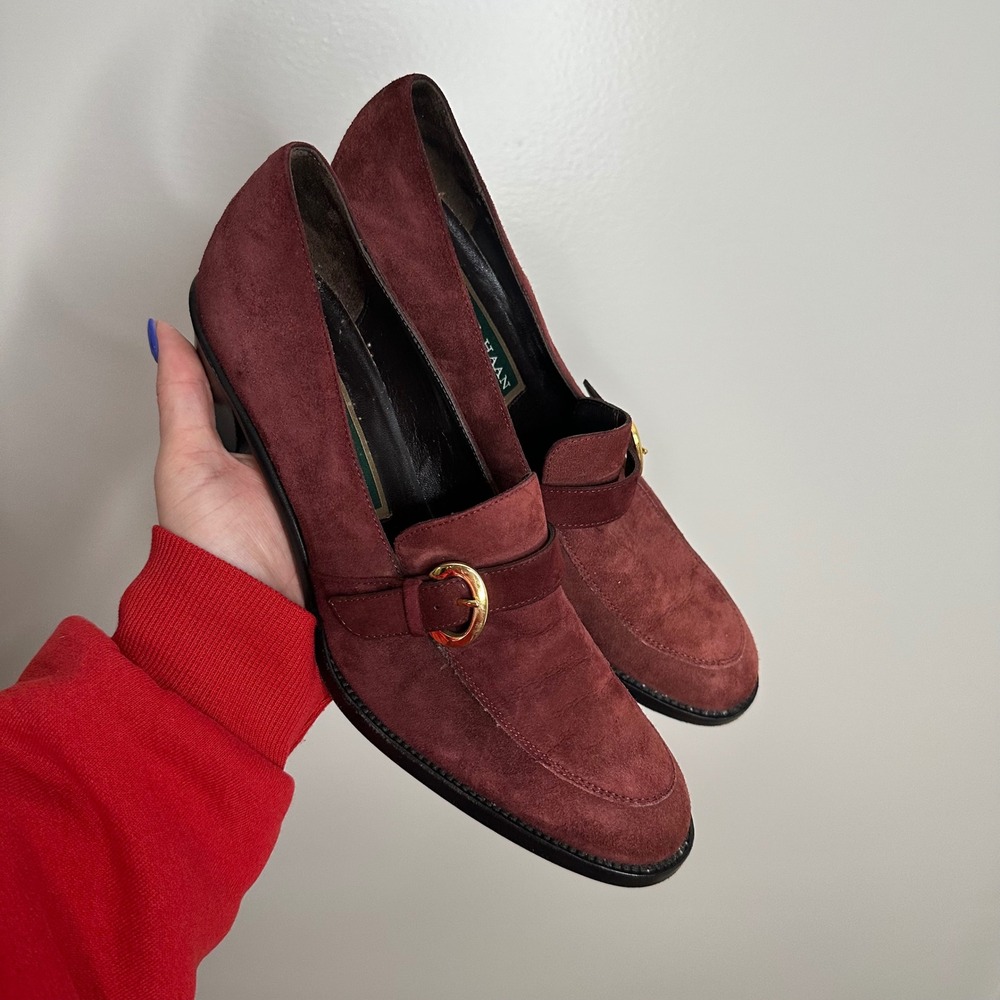 Cole‎ Haan Women's Burgundy Suede Loafer Heels Buckle Accent Size 8 AA